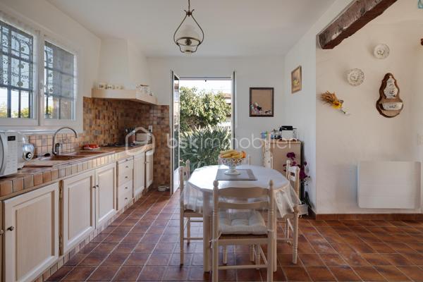 Maison traditionnelle de 260 m²