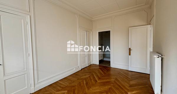 Location Appartement 6 pièces 188.11 m² - Lyon 69006