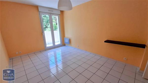 Appartement à louer 2 pièces 48.72m² Dijon (21000)