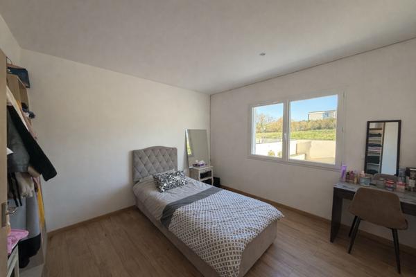 Saint-Benoît, Elégante maison familiale récente aux prestations de confort