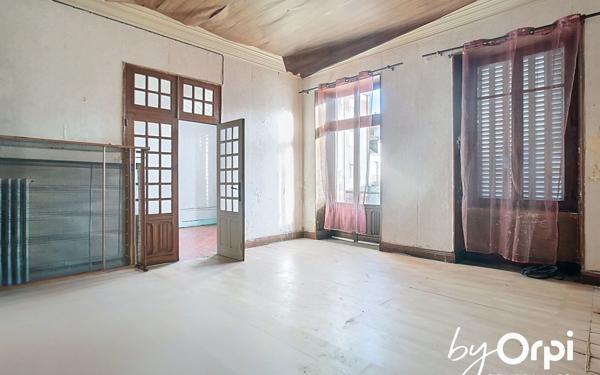 Appartement à vendre    3 pièces • 58 m2 Commentry