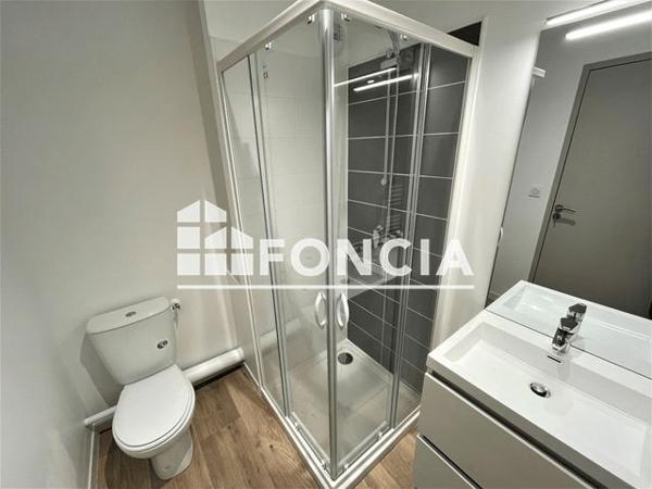 Location Studio 33.2 m² - RUE DES CORDELIERS Chatellerault 86100