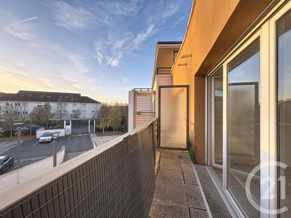 Appartement F3 à vendre  3 pièces - 59,40 m2 LIEUSAINT - 77