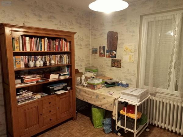 Maison à vendre à Montluçon dans l'Allier (03100), ref : PE/03