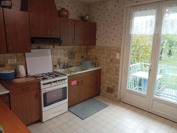 Maison à vendre à Montluçon dans l'Allier (03100), ref : PE/03