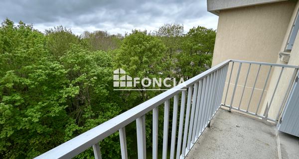 Location Appartement 2 pièces 45.22 m² - Dreux 28100
