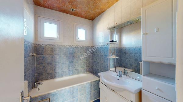 Maison entre CHALON-SUR-SAONE et LONS-LE-SAUNIER proche LOUHANS et ses 157 arcades à 25 minutes de l'autoroute A39 et 30 minutes de l'A6