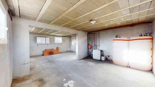 Maison entre CHALON-SUR-SAONE et LONS-LE-SAUNIER proche LOUHANS et ses 157 arcades à 25 minutes de l'autoroute A39 et 30 minutes de l'A6