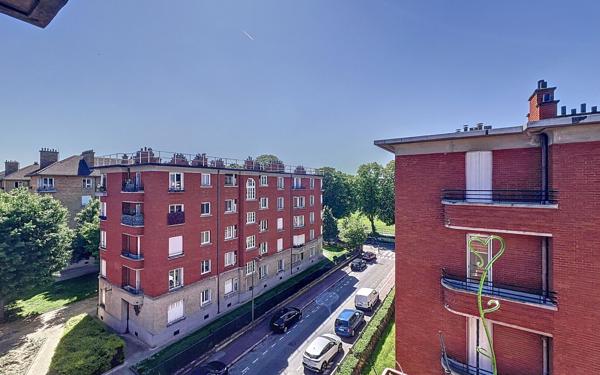 Appartement à vendre    2 pièces • 55,11 m2 Suresnes