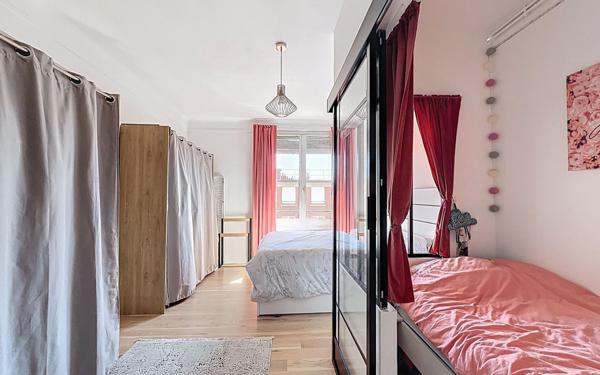 Appartement à vendre    2 pièces • 55,11 m2 Suresnes