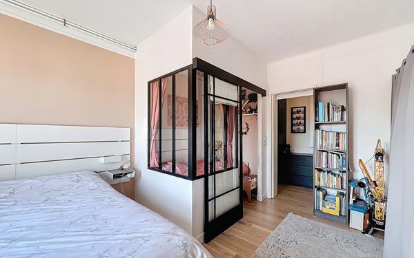 Appartement à vendre    2 pièces • 55,11 m2 Suresnes