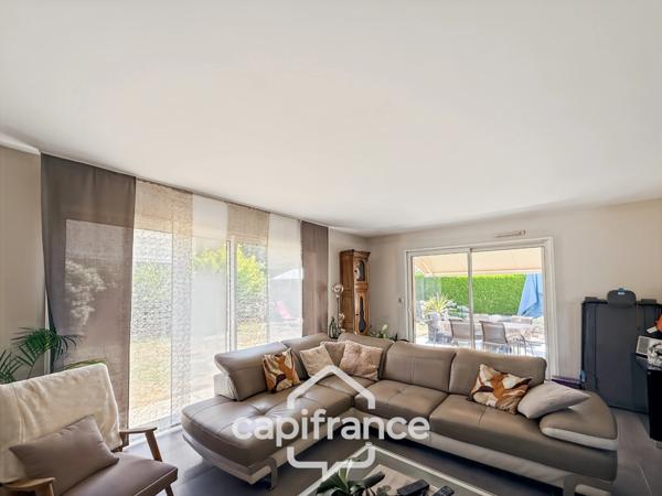 Maison à vendre 6 pièces  PONTIVY – PROXIMITÉ DU QUARTIER DE TRELEAU – MAISON FAMILIALE AVEC EXTENSION ET SOUS-SOL COMPLET