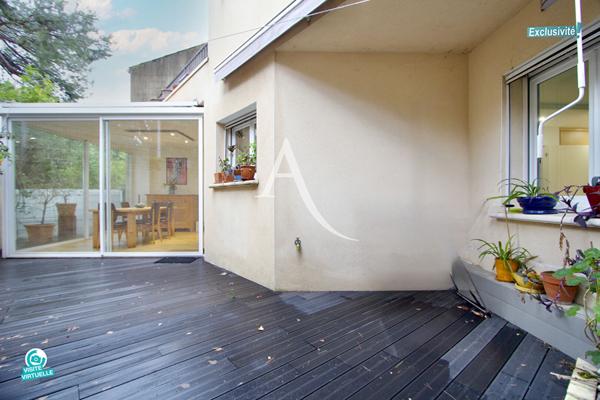 RARE - MONTPELLIER ESTANOVE - DUPLEX T4 CLIMATISÉ - 91 M2 UTILES (77,94 M2 CARREZ) - 2 CHAMBRES - JARDINET - VERANDA- GARAGE - 1 PLACE DE STATIONNEMENT