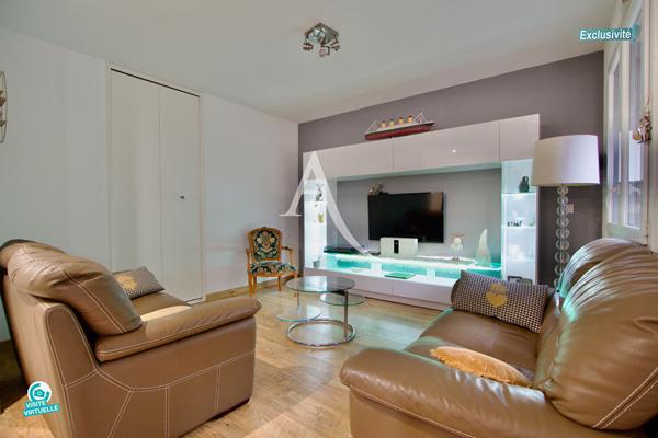 RARE - MONTPELLIER ESTANOVE - DUPLEX T4 CLIMATISÉ - 91 M2 UTILES (77,94 M2 CARREZ) - 2 CHAMBRES - JARDINET - VERANDA- GARAGE - 1 PLACE DE STATIONNEMENT