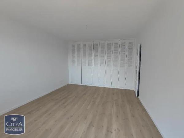 Appartement à louer 1 pièce 34.72m² Saint-Étienne (42000)