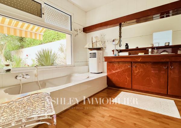 Achat villa, La Rochelle, 7 pièces, 230 m²