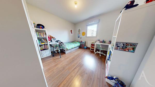 Appartement Grenoble 4 pièce(s) 83.75 m2