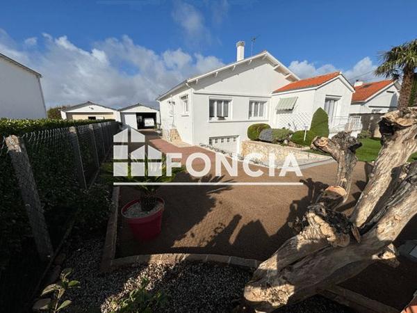 À vendre Maison 4 pièces 98 m² - Charron 17230