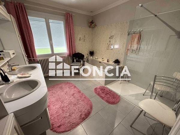 À vendre Maison 4 pièces 98 m² - Charron 17230