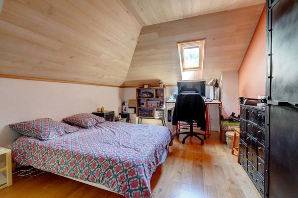 À Vendre - Propriété de Caractère 600 m2 dans le Lot Est (25 min de Figeac et Saint-Céré)