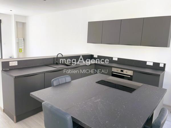 Maison à LE MAY-SUR-EVRE, 49122 - 6 pièces 120m²