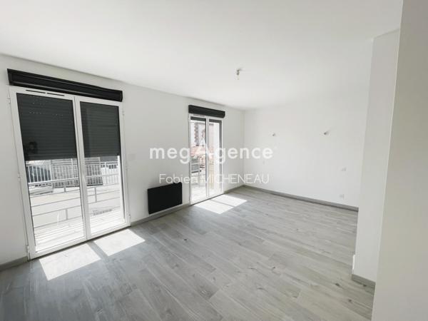 Maison à LE MAY-SUR-EVRE, 49122 - 6 pièces 120m²