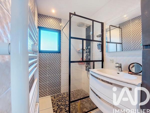 Maison à vendre 8 pièces 107 m² Pont-Aven