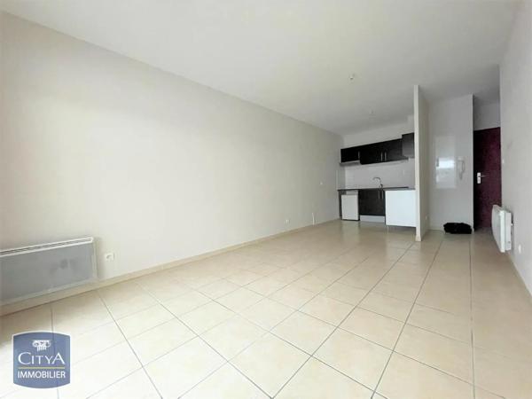 Appartement à louer 2 pièces 41.65m² Le Pontet (84130)