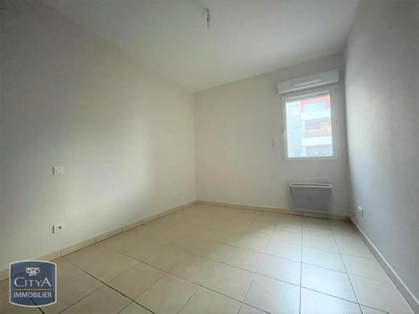 Appartement à louer 2 pièces 41.65m² Le Pontet (84130)