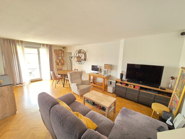 Appartement Rosny Sous Bois 4 pièce(s) 82.48 m2