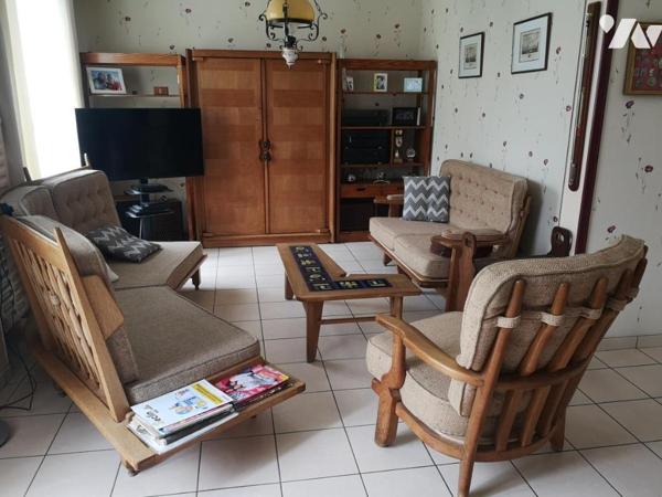 SECLIN – Maison 4 chambres de 106 m² – Garage, jardin et parkings privatifs