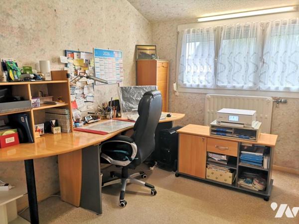 SECLIN – Maison 4 chambres de 106 m² – Garage, jardin et parkings privatifs