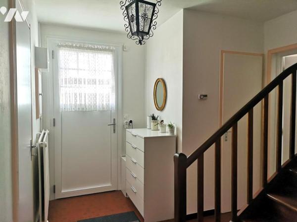 SECLIN – Maison 4 chambres de 106 m² – Garage, jardin et parkings privatifs