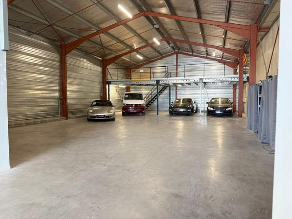 Perpignan (66000) Local 340m² + bureau 50m² St Esteve
