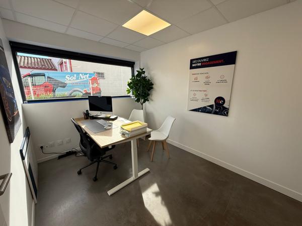 Perpignan (66000) Local 340m² + bureau 50m² St Esteve