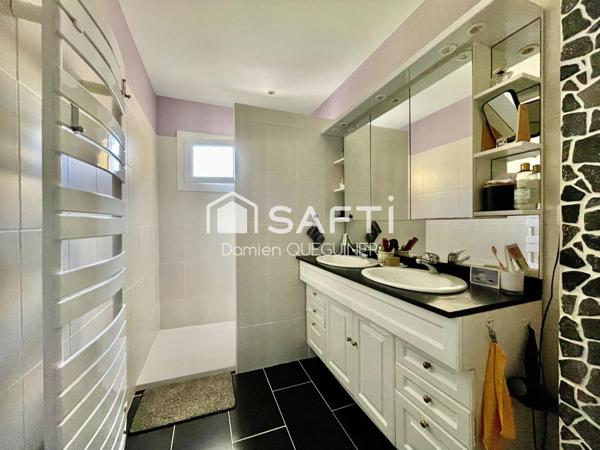 Maison de 105m² sur une belle parcelle paysagée, garage + carport