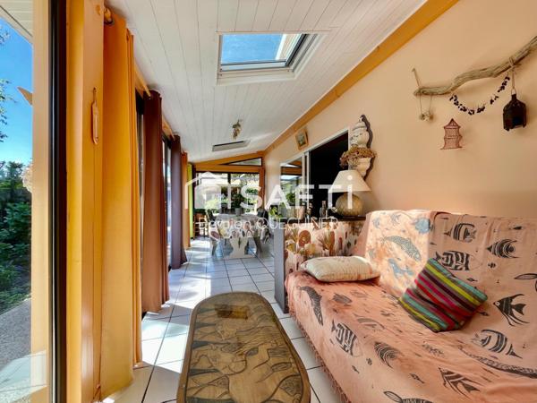 Maison de 105m² sur une belle parcelle paysagée, garage + carport