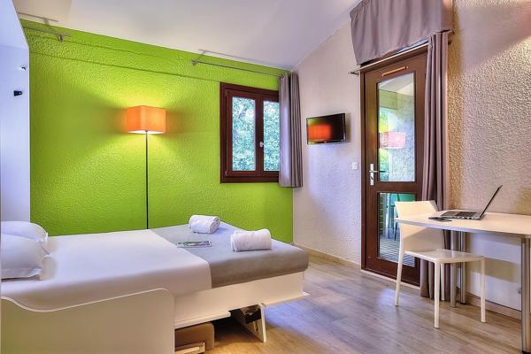 INVESTISSEMENT LOCATIF – La Colle-sur-Loup – Résidence Tourisme Belambra Clubs « Les Terrasses de St Paul de Vence » - 6,83 % de rentabilité