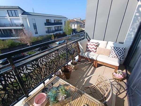 Appartement Elancourt 5 pièce(s) 100 m²