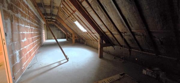 Maison à DOL-DE-BRETAGNE, 35120 - 7 pièces 130m²