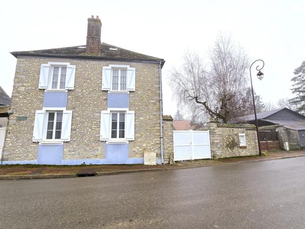 Maison à Sainville, 28700 - 7 pièces 236m²