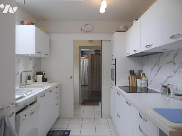 A DEUX PAS DES COMMODITES ET DU BORD DE MER