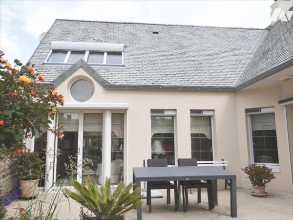 A DEUX PAS DES COMMODITES ET DU BORD DE MER