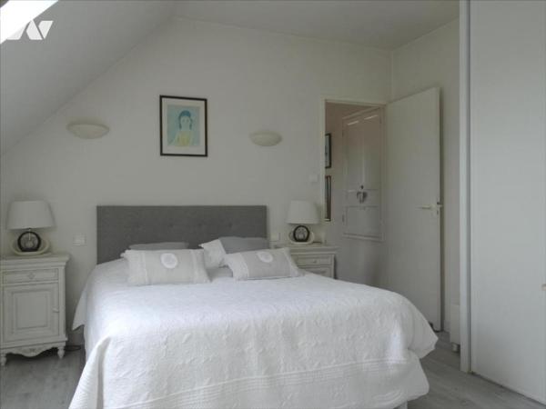 A DEUX PAS DES COMMODITES ET DU BORD DE MER