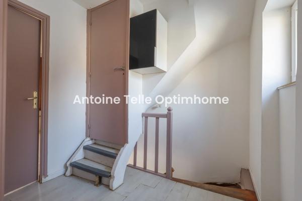 Le Cateau 59360 - Opportunité d'investissement - Maison de deux chambres avec cour intérieure