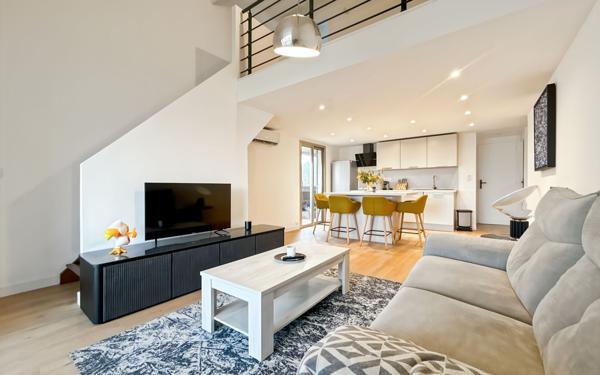 Appartement à vendre    4 pièces • 78 m2 Fréjus