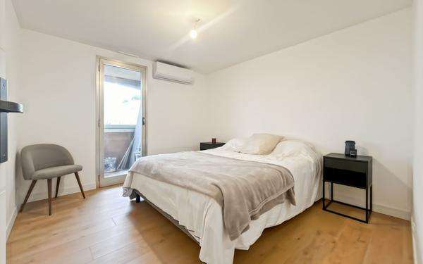 Appartement à vendre    4 pièces • 78 m2 Fréjus