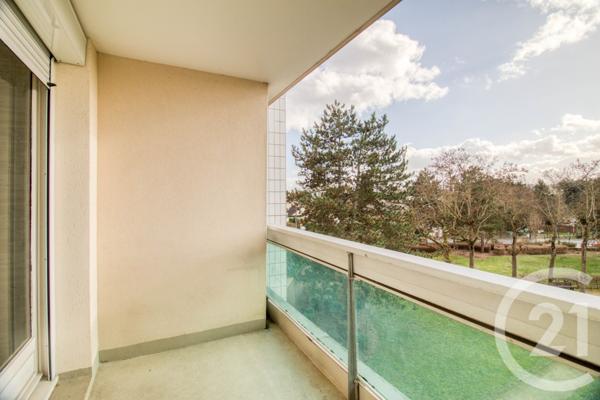 Appartement F5 à vendre  5 pièces - 87,24 m2 ERMONT - 95