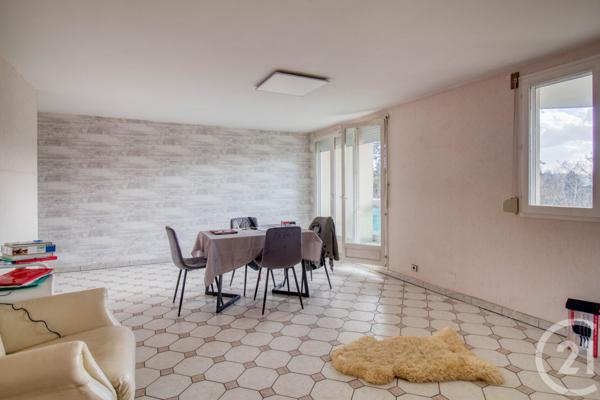Appartement F5 à vendre  5 pièces - 87,24 m2 ERMONT - 95