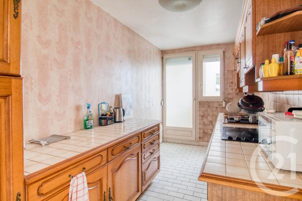 Appartement F5 à vendre  5 pièces - 87,24 m2 ERMONT - 95